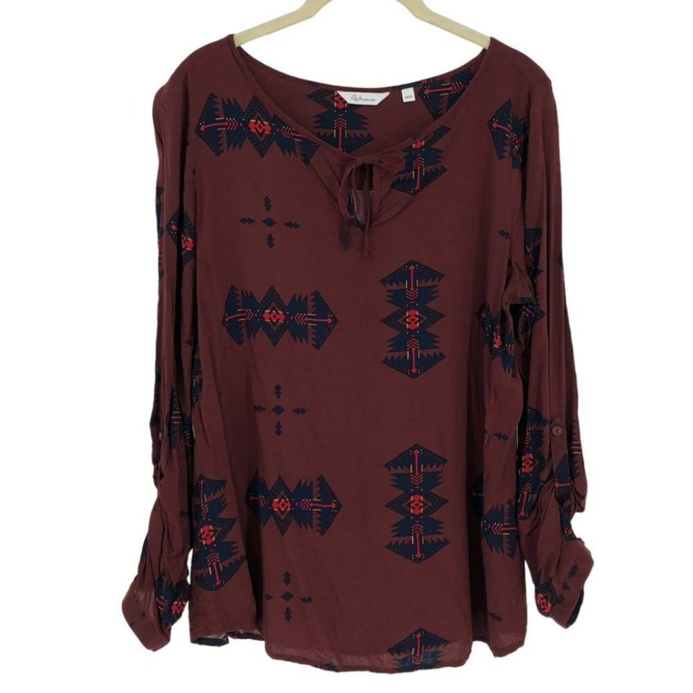 Reitman's Burgundy Long Sleeve tie Neck Western Abstract pattern  Md